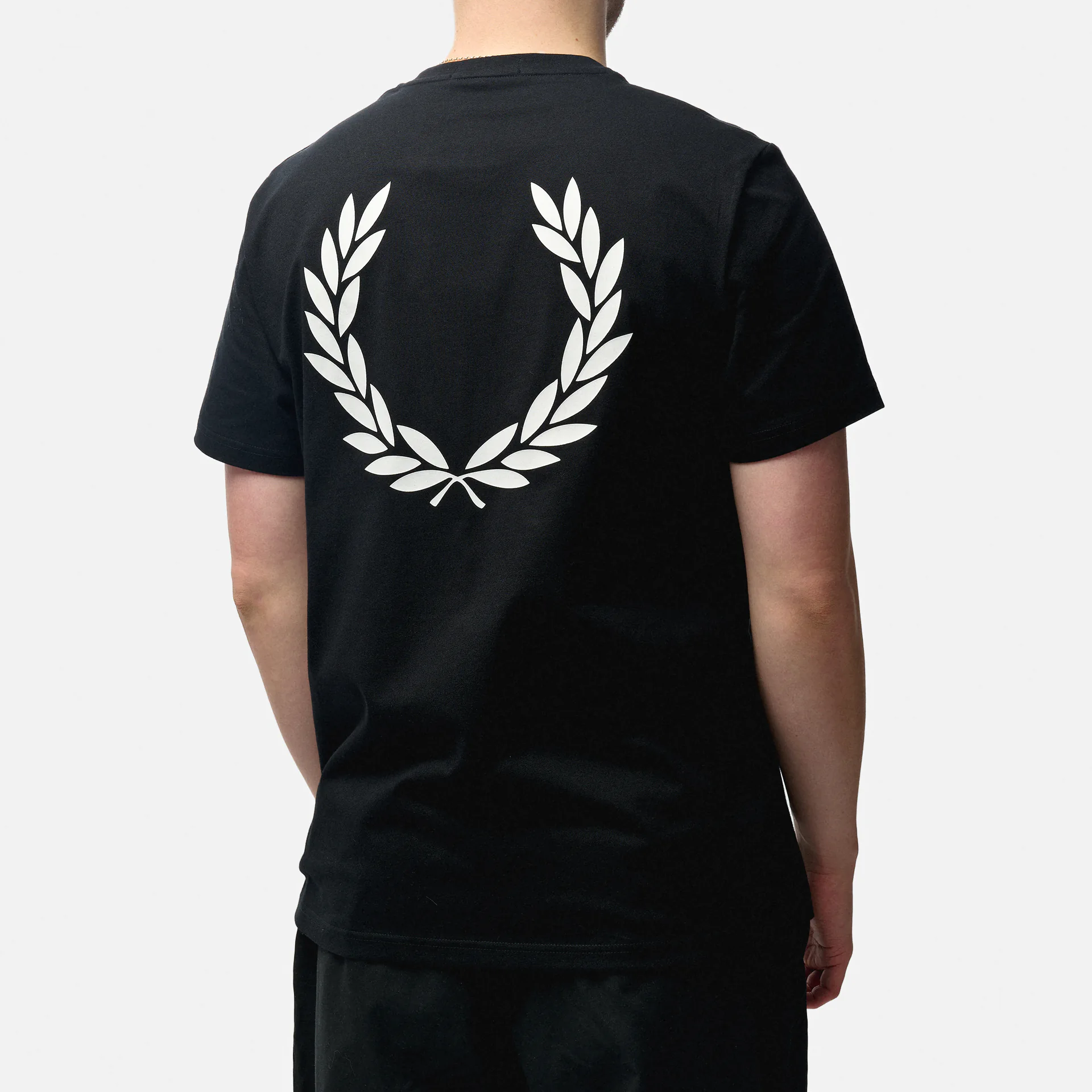 Fred Perry Rear Powder Laurel Graphic T-Shirt Black